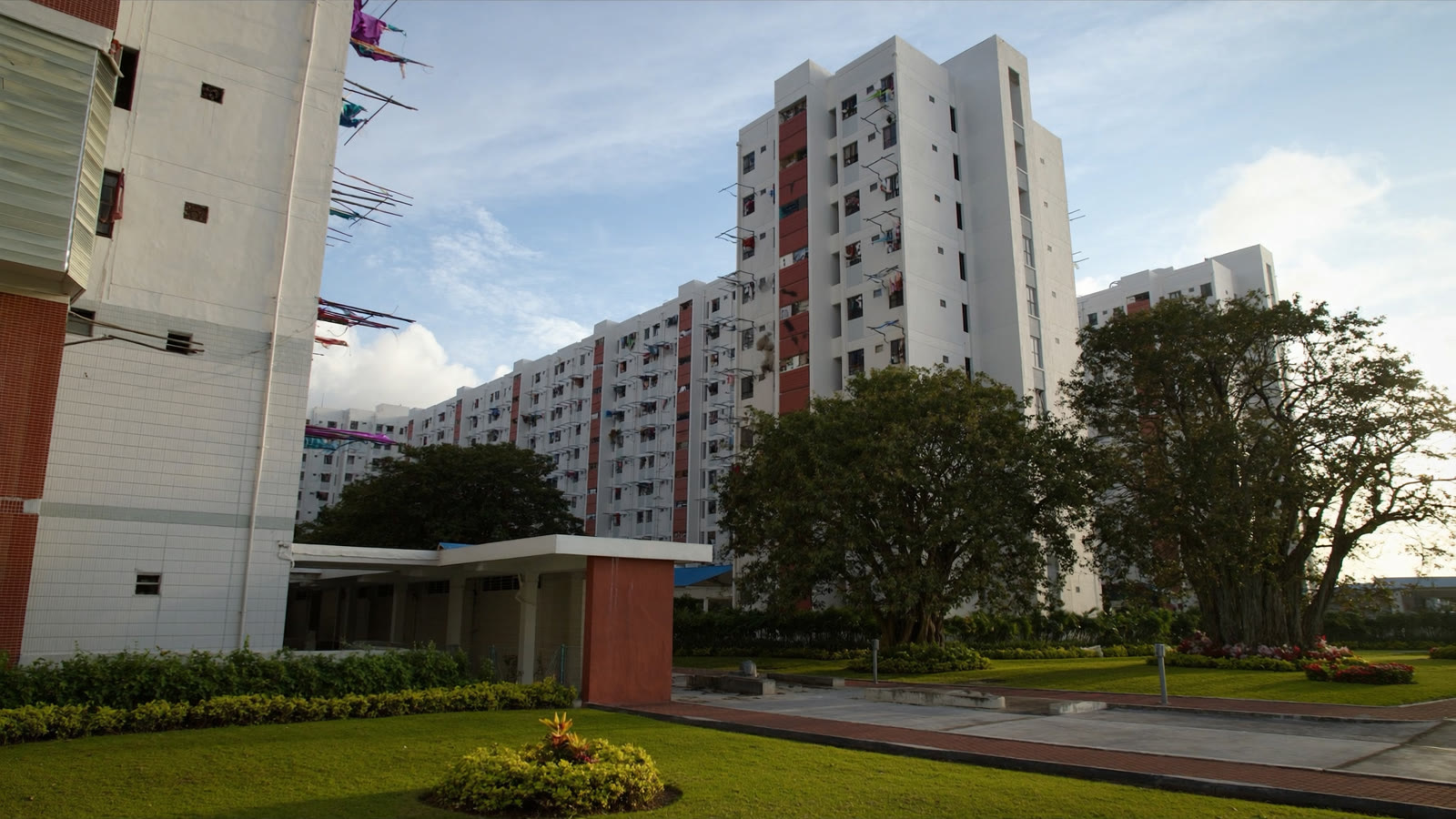 Three quarters down, 0.6% in total. What HDB’s Q3 flash really says about resale prices. — Market Read from The Property Collective
